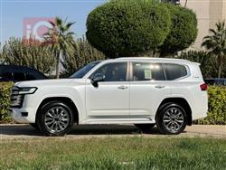 تۆیۆتا لاند کروزەر